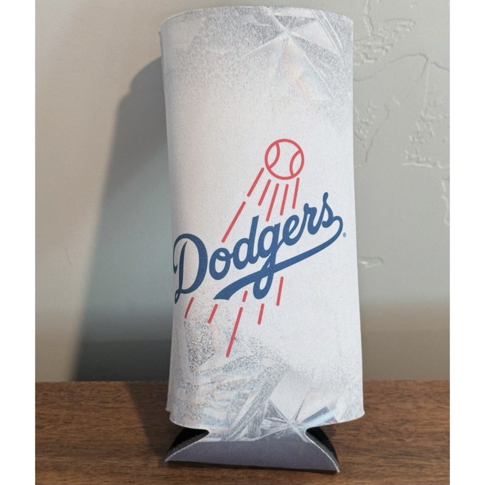 2026 MLB Los Angeles Dodgers World Series Champions Tall Koozie Back To Back - Picture 2 of 2